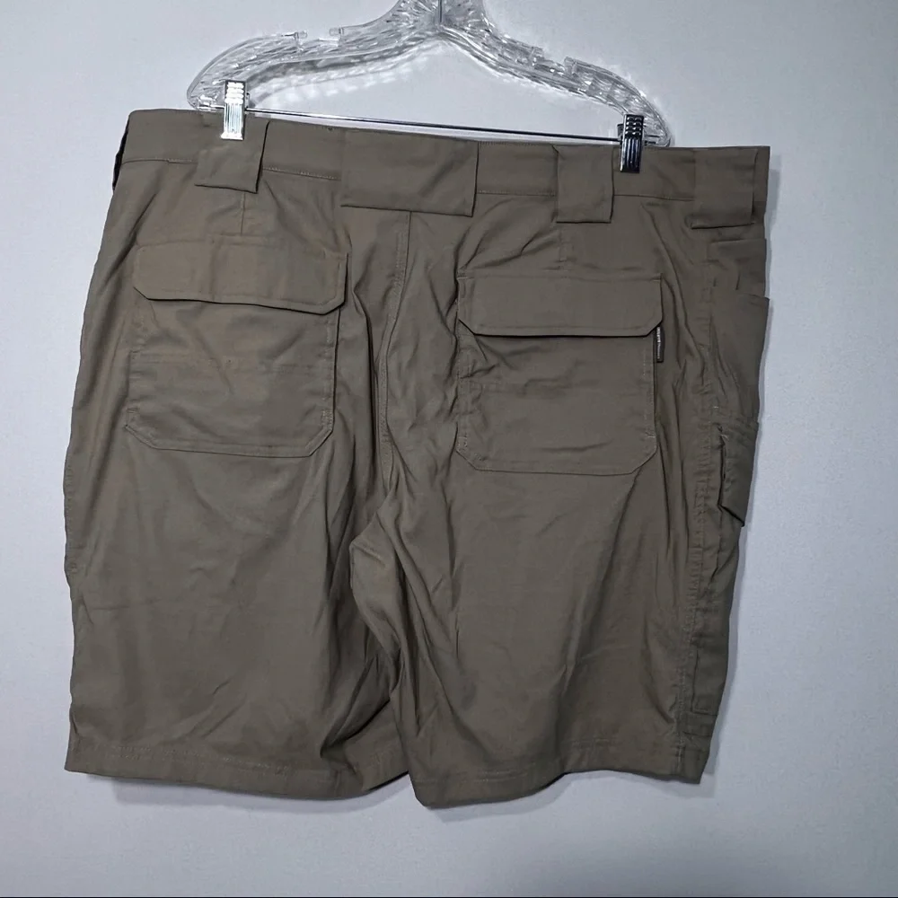 Duluth Trading Flex Dry on the Fly Cargo Shorts - Size 46